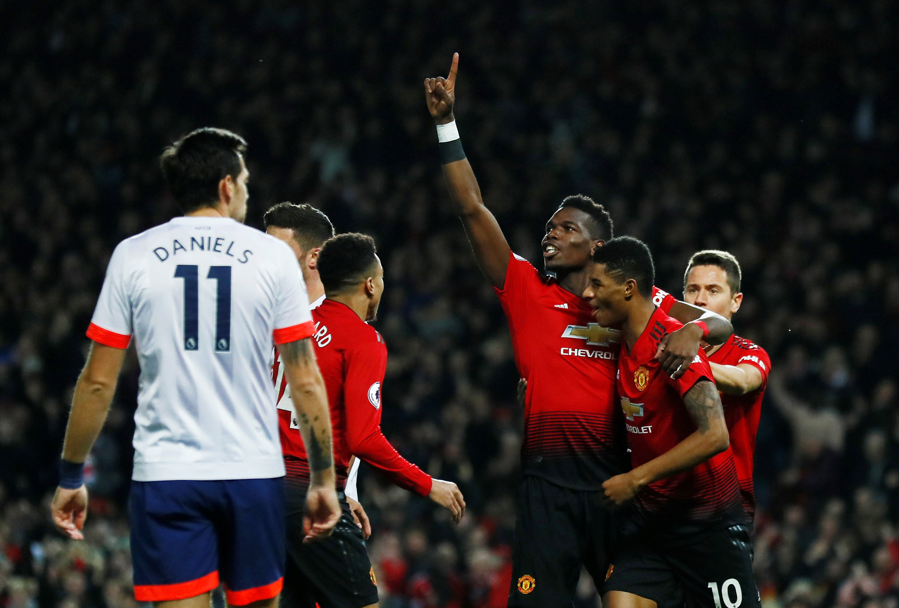 再度掀起波 再度掀起波